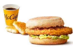 朝マックのチキンクリスプマフィンセット